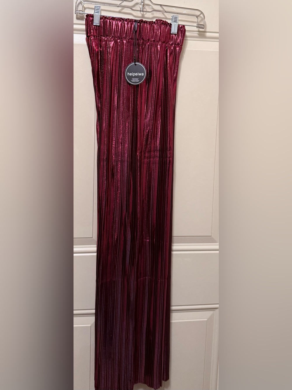 Heipeiwa Metallic Red Pleated Wide Leg Pants Size Medium